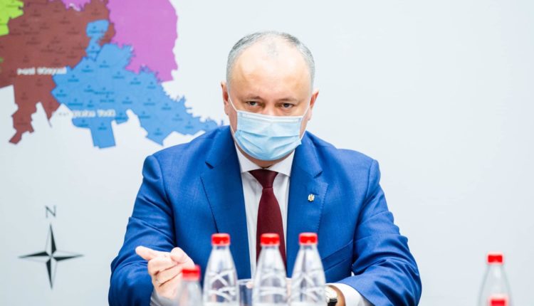 Игорь Додон