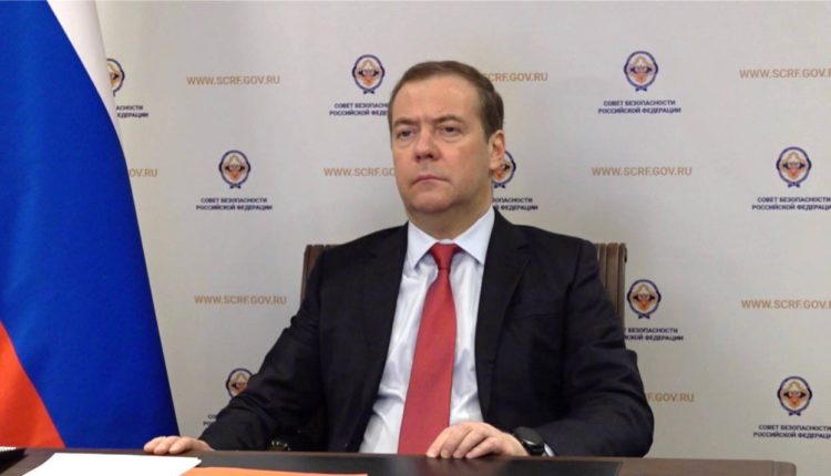 Дмитрий Медведев